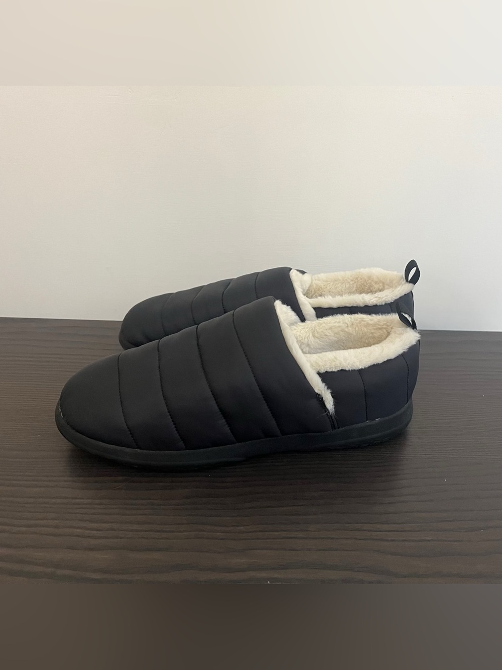 Vionic Women’s Tranquil Faux Fur Lined Slipper
